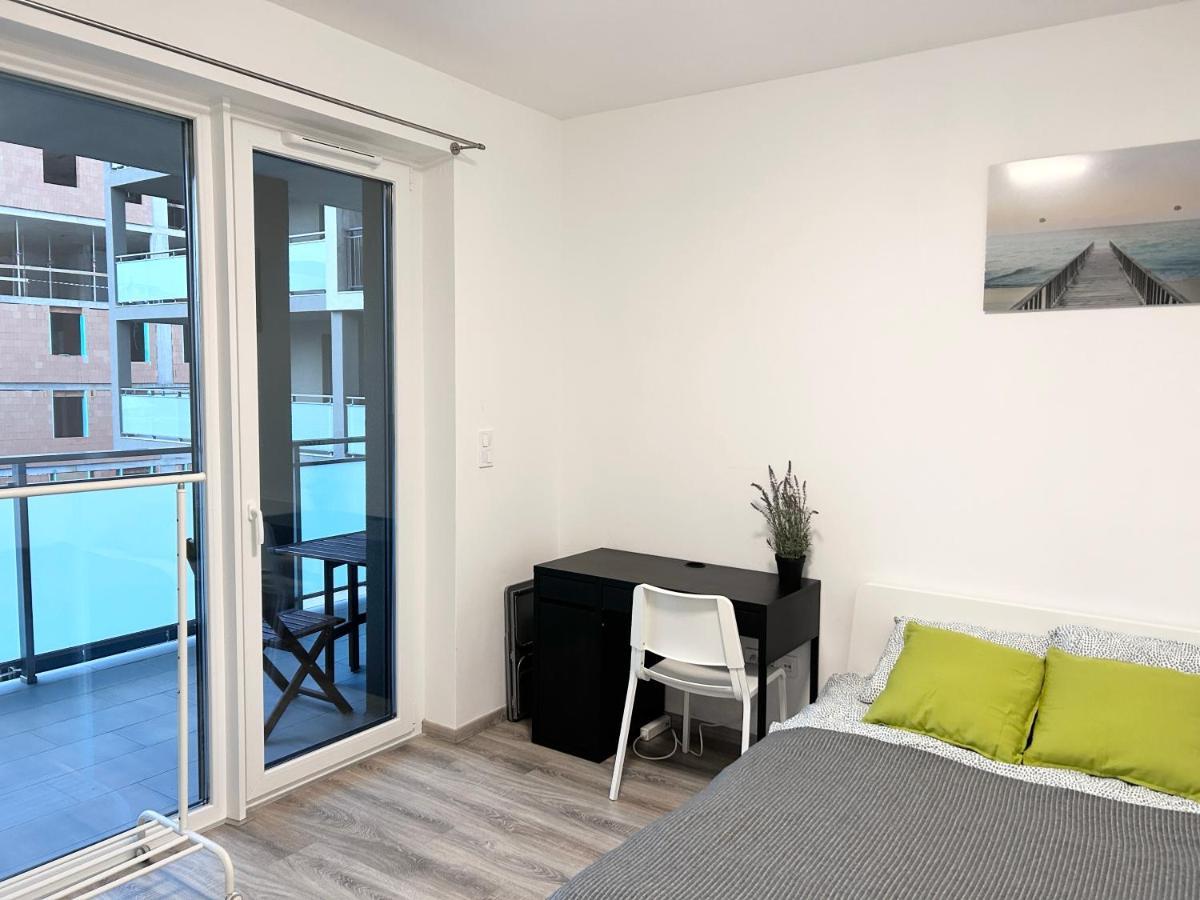 New 2022 Family&Friends Downtown Ac 3Br 2Ba Free Parking Big Balcony Near Metro&Train Station Self Check-In Apt Budapest Kültér fotó